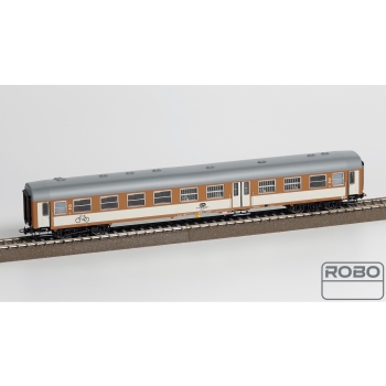 Wagon osobowo - bagażowy 2kl. PKP, Katowice (272321) - ep.VI z oświetleniem wnętrza